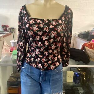 Almost Famous Black Floral Long Sleeve Blouse